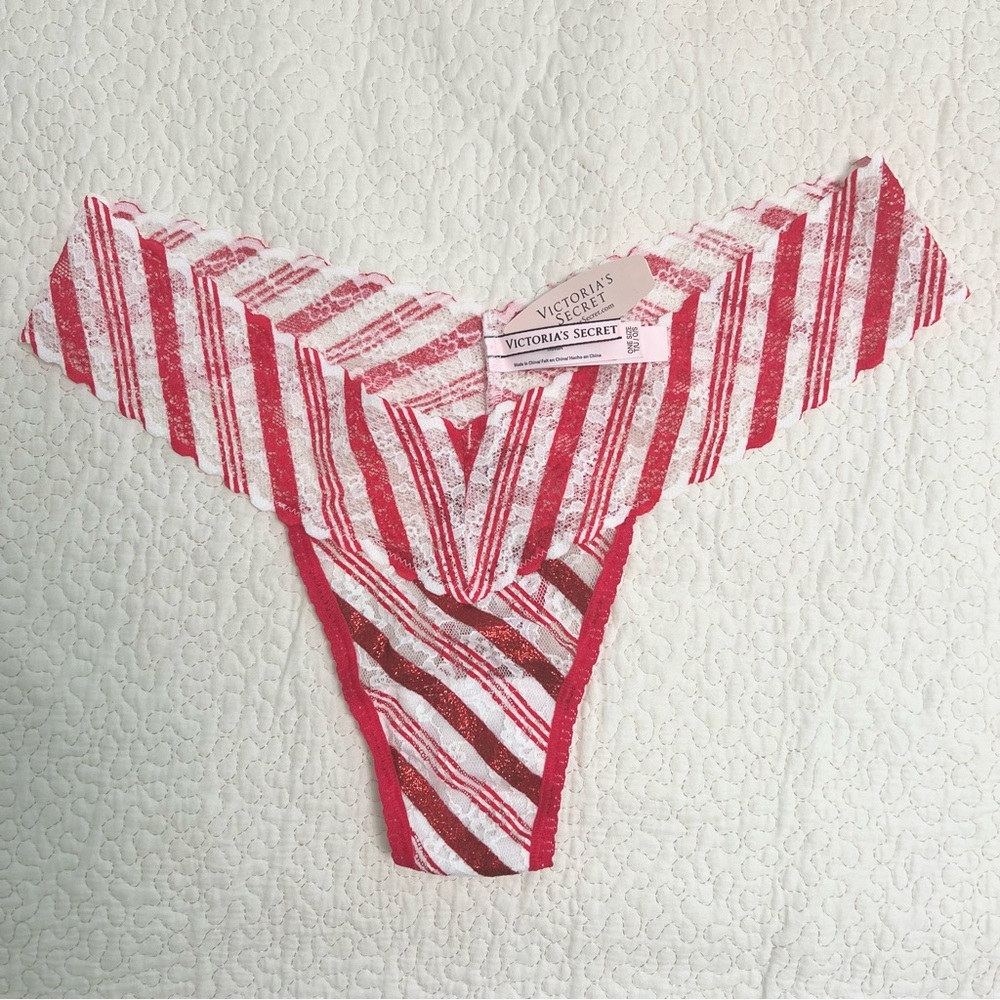 Victoria's Secret Red and White candy cane Lace Thong OS